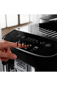 Кофемашина автоматическая DeLonghi ECAM290.22.B черный, исп. кофе - зерновой/молотый, 1.8 л, 1450 Вт, 15 Бар.