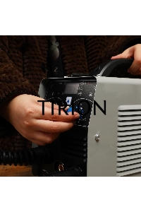 Сварочный полуавтомат Deko DKWM200A MIG-MAG/ММА 5.6кВт