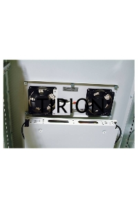 Шкаф коммутационный ЦМО ШТК-М-18.6.6-1ААА 18U 600x600мм пер.дв.стекл задн.дв.стал.лист 2 бок.пан. направл.под закл.гайки 270кг серый
