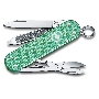 Нож перочинный Victorinox Classic Minty Mint (0.6221.221G) 58мм 7 функций карт.коробка